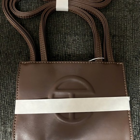 Telfar Handbags - 🙈Telfar Small Shopping Bag - Chocolate🦒